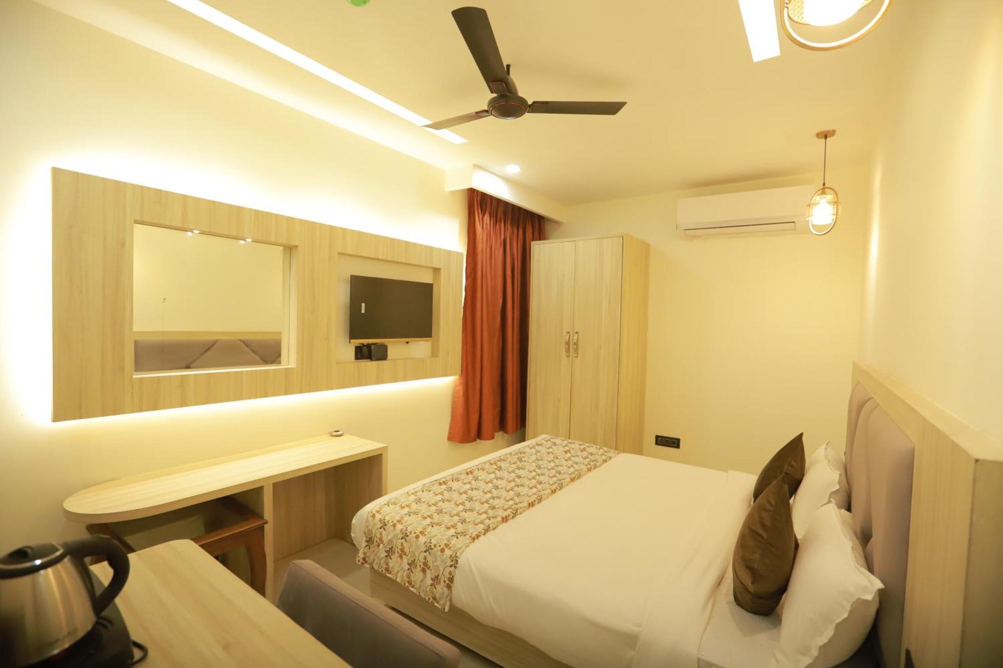 Zed Hotel - Delhi International Airport Neu-Delhi Exterior foto